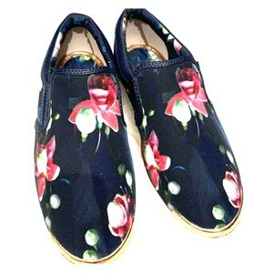 Ted Baker floral sneakers!